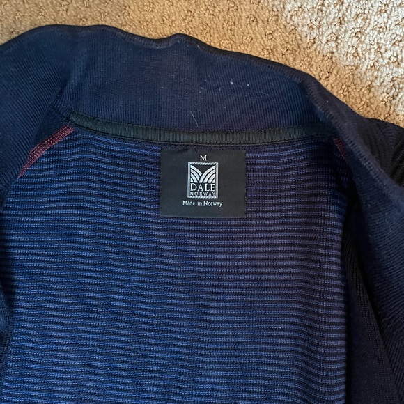 Dale of Norway full zip wool sweater, navy blue with red accent trim. EUC - Picture 5 of 5